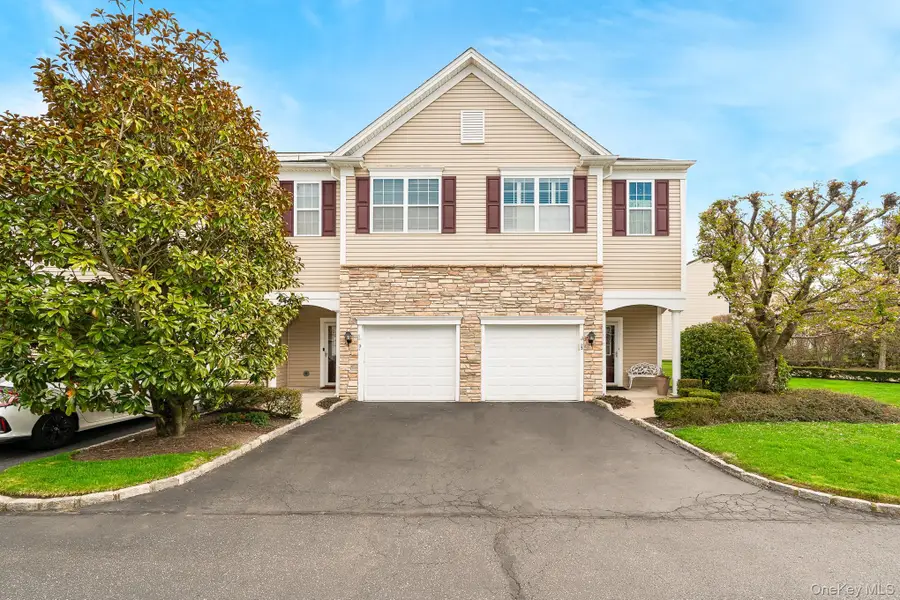 21 Virginia Pine Lane #21, Bay Shore, NY 11706 - #2