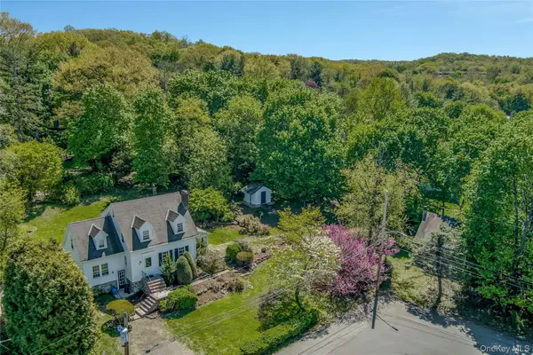 16 Sunset View Drive, West Nyack, NY 10994