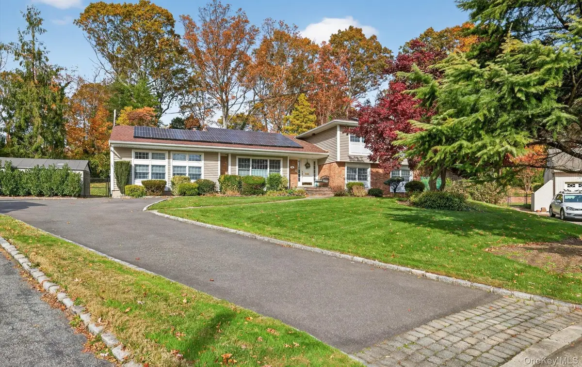 10 Sorgi Court, Plainview, NY 11803 - #1