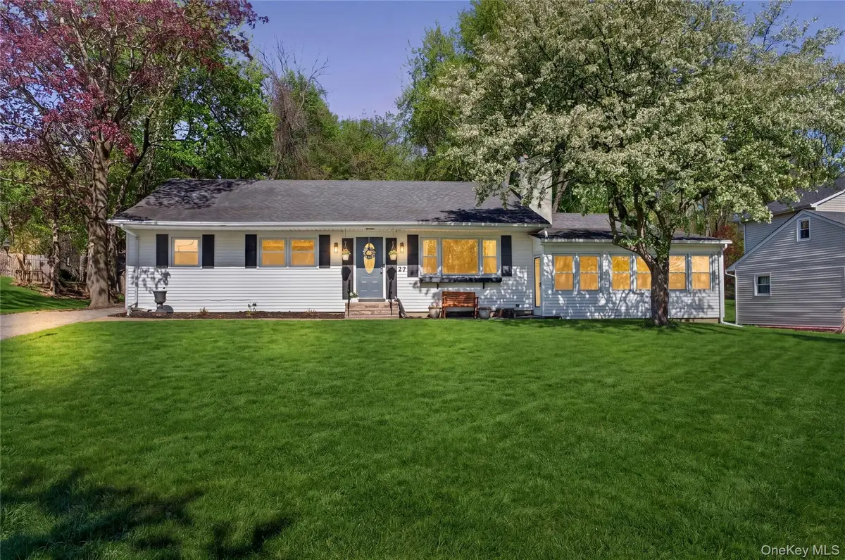 27 High Hill Avenue, Warwick, NY 10990 - #1