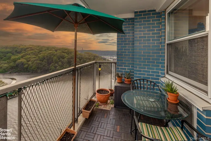 2400 Johnson Avenue #12F, Bronx, NY 10463 - #3