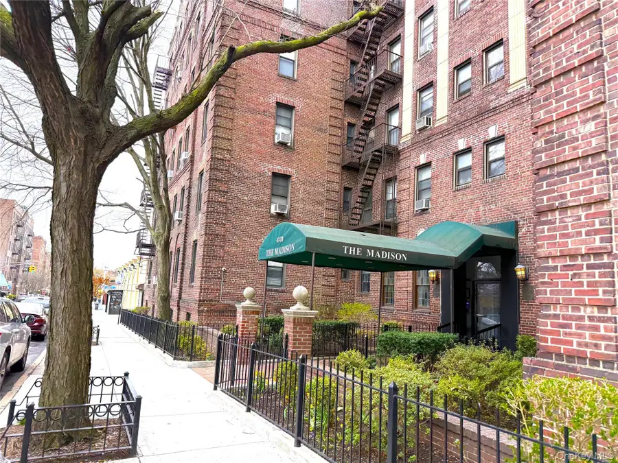 4720 42nd Street #5G, Sunnyside, NY 11104 - #2