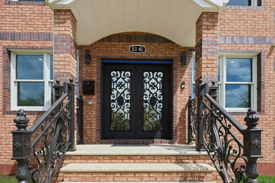 83-41 Little Neck Parkway, Glen Oaks, NY 11004 - #2