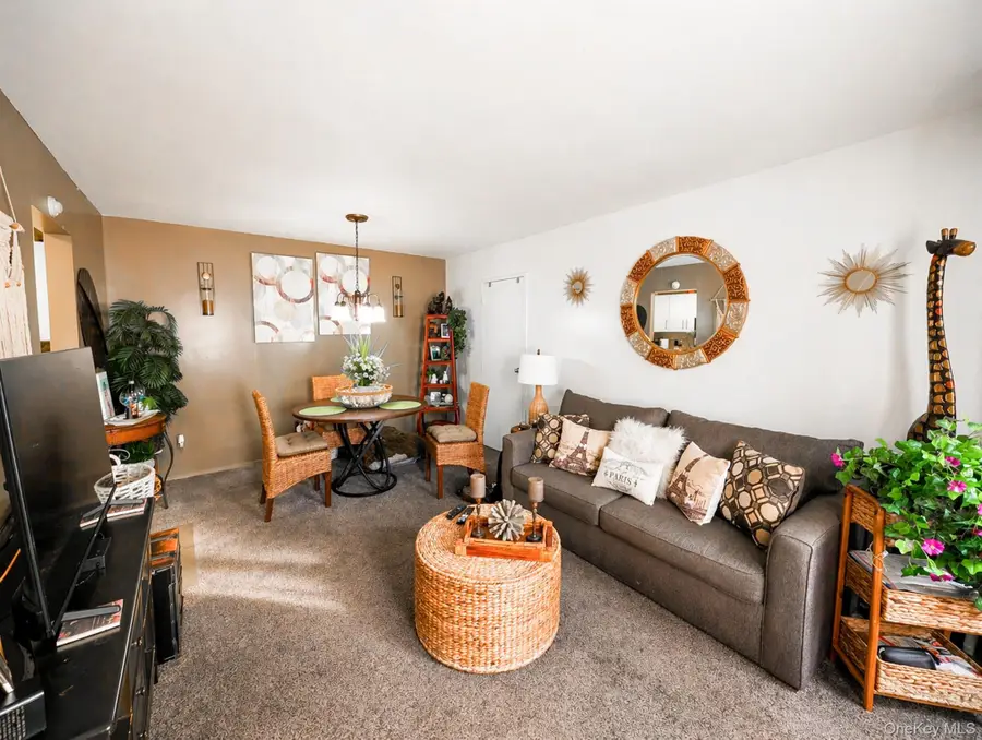 11 Sierra Court #11, Coram, NY 11727 - #3