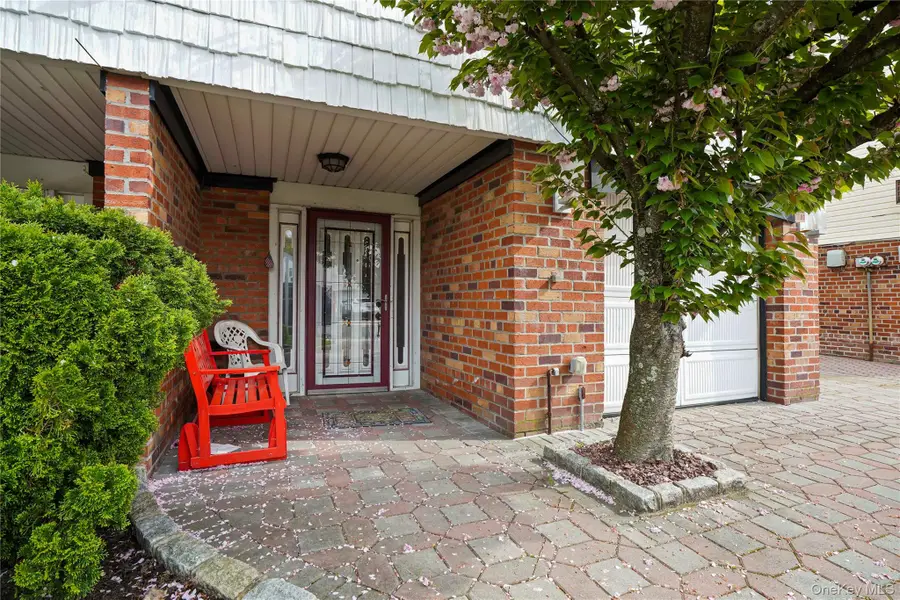 88-56 Aubrey Avenue, Glendale, NY 11385 - #3