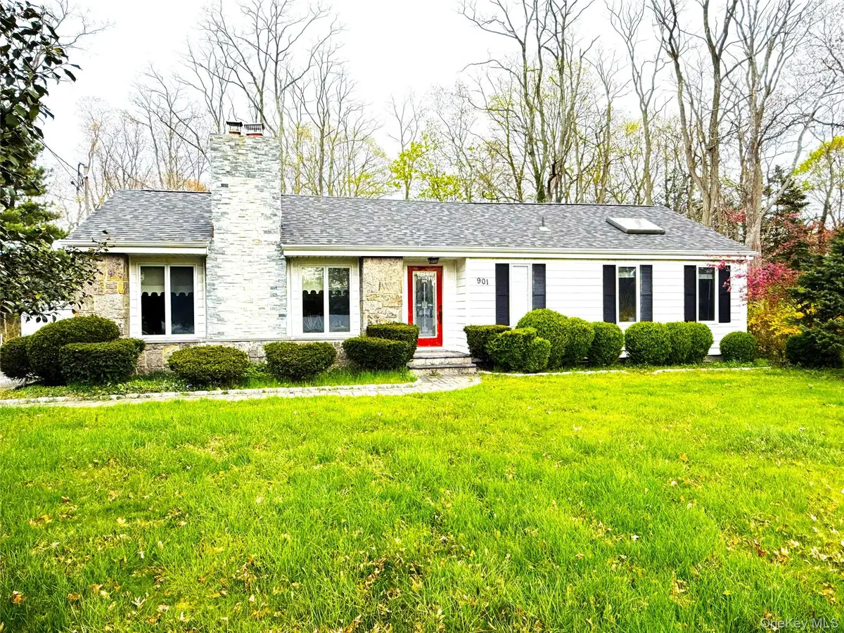 901 Broadway Avenue, Holbrook, NY 11741 - #1