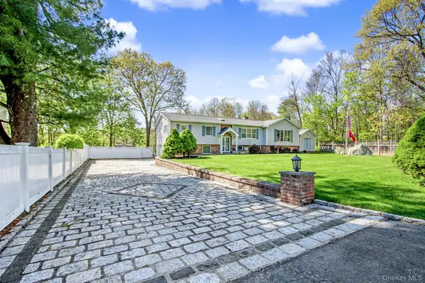 24 Richard Road, Mahopac, NY 10541