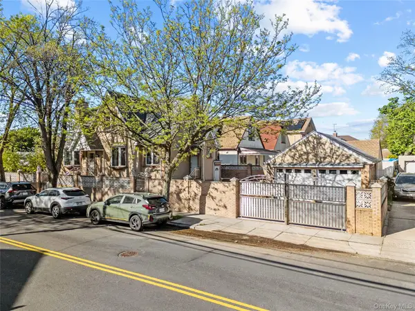 8042 168th Street, Fresh Meadows, NY 11432