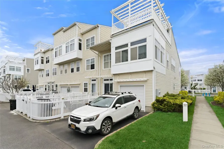 136 Meridian Boulevard, Arverne, NY 11692 - #3