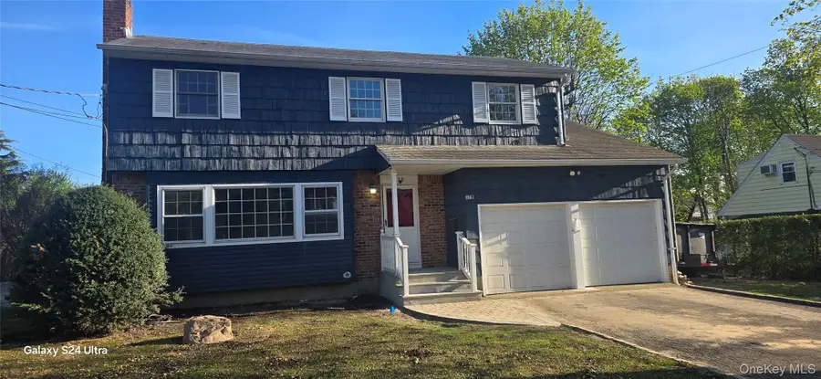 37 E 14th Street #B, South Huntington, NY 11746 - #2