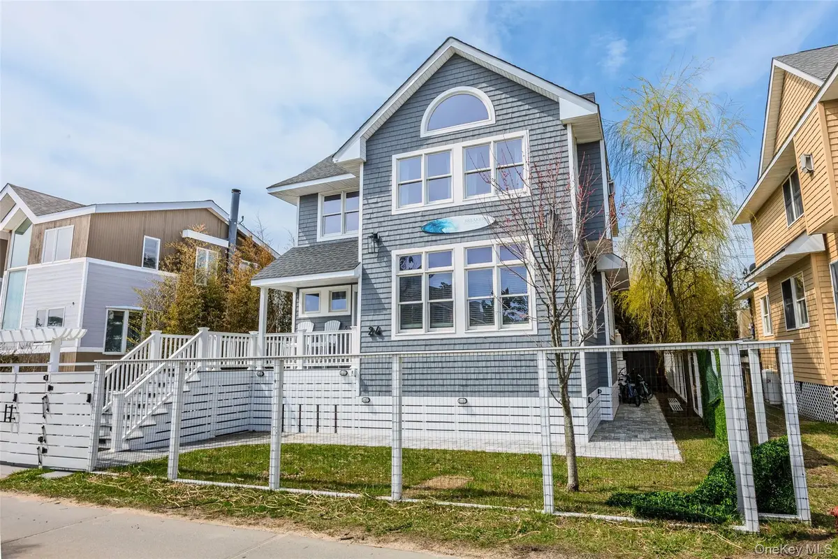 24 Bungalow Walk, Ocean Beach, NY 11770 - #1
