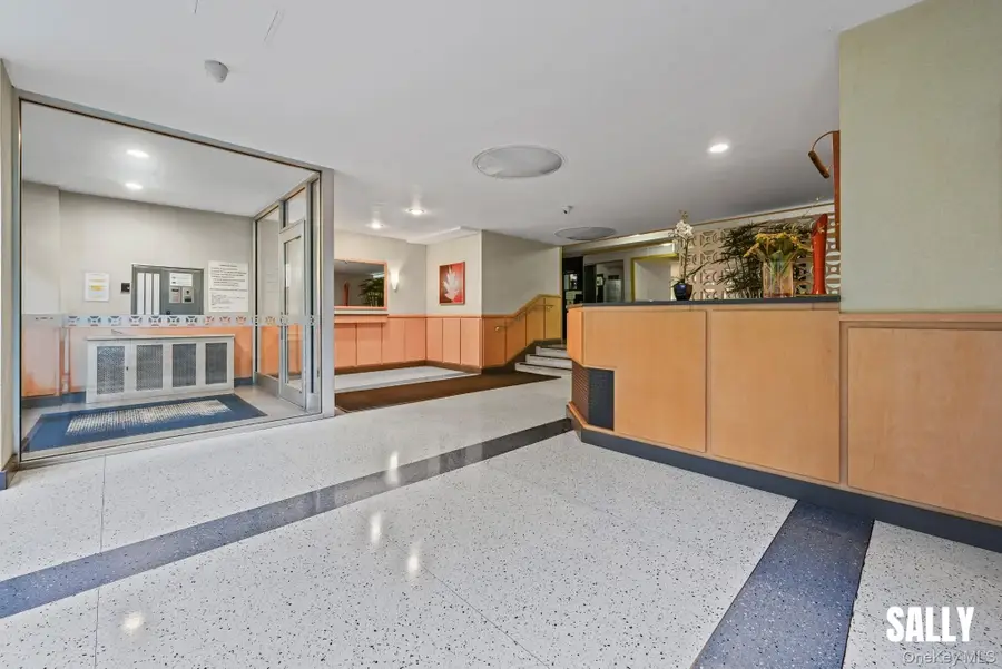 138-10 Franklin Avenue #5E, Flushing, NY 11355 - #3