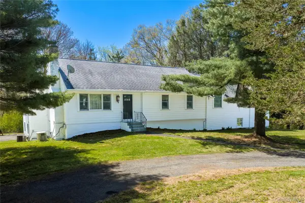 103 S Harmony Hill Road, Pawling, NY 12564