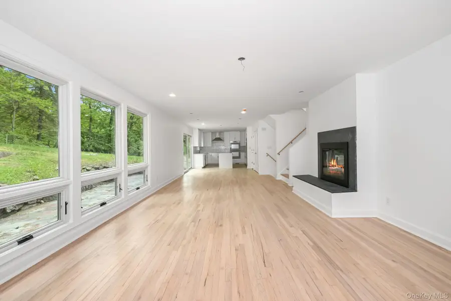 24 Country Road, Mamaroneck, NY 10543 - #3