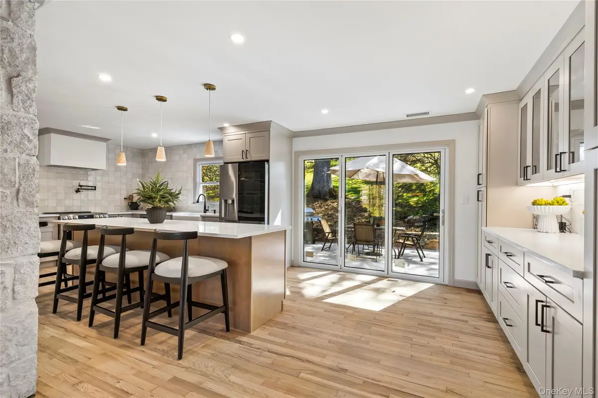 816 Hardscrabble Road, Chappaqua, NY 10514 - #1