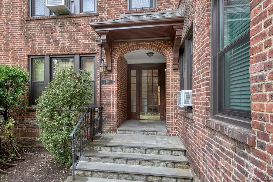 246 Bronxville Road #I3, Bronxville, NY 10708 - #3