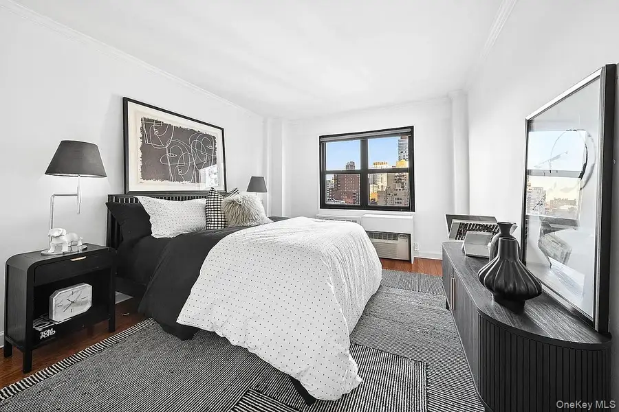 240 E 76th Street #14G, New York, NY 10021 - #3