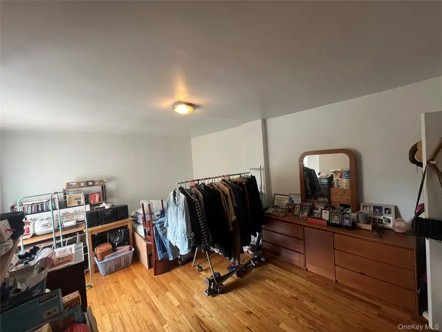 3011 Parsons Boulevard #7N, Flushing, NY 11354 - #3