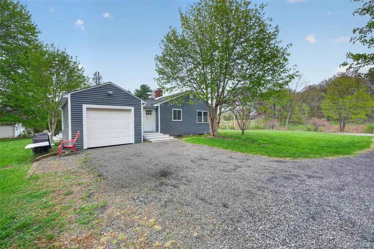 286 State Route 32 S, New Paltz, NY 12561 - #1