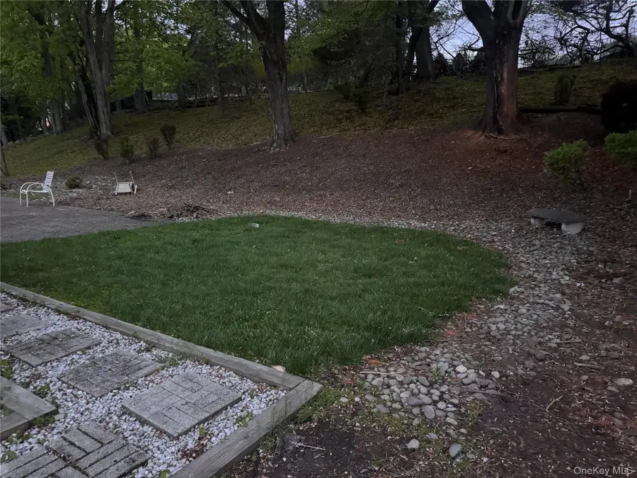 12 Glenmere Road, New City, NY 10956 - #3