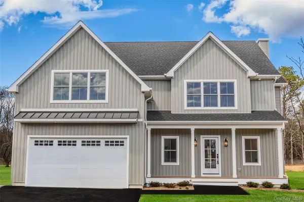 7 Jersey Avenue, Miller Place, NY 11764