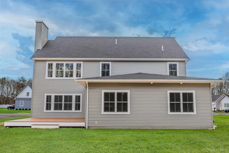 7 Jersey Avenue, Miller Place, NY 11764 - #3