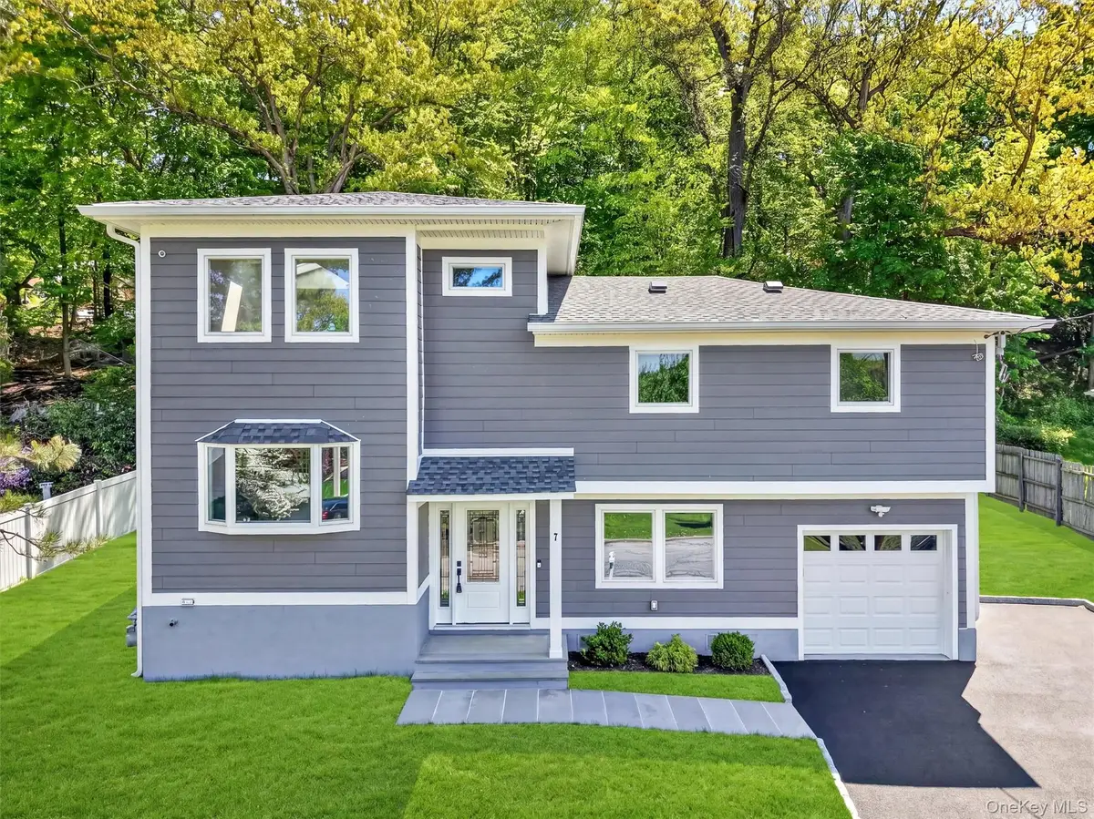 7 Buena Vista Avenue, Peekskill, NY 10566 - #1