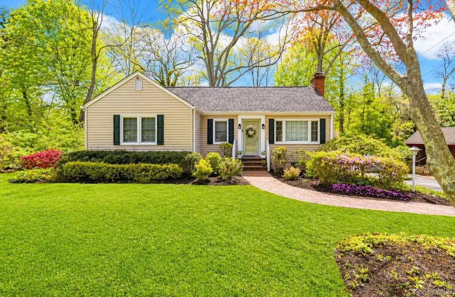 6 Huyler Road, Setauket, NY 11733 - #2