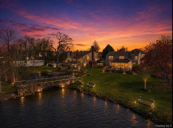 488 Everdell Avenue, West Islip, NY 11795