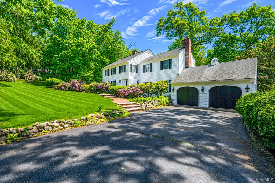 2068 Lansing Place, Muttontown, NY 11791 - #3