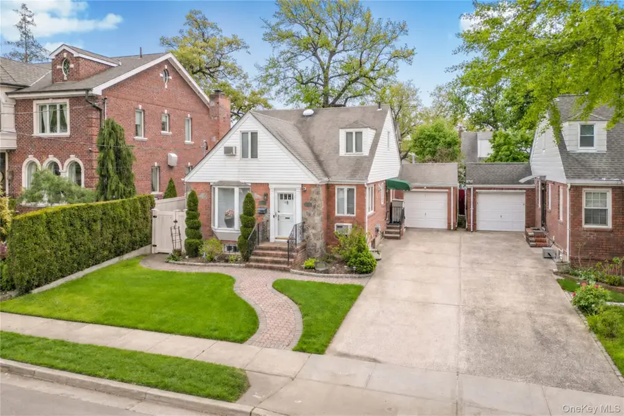 21114 33rd Road, Bayside, NY 11361 - #3