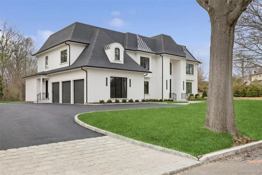 3 Wedgewood Drive, Dix Hills, NY 11746 - #2