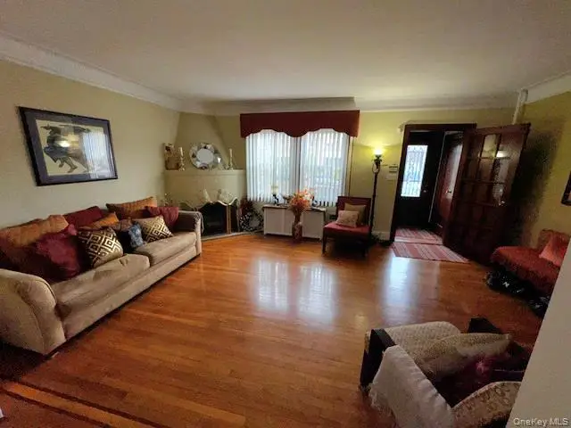 226-20 141st Avenue, Laurelton, NY 11413 - #2
