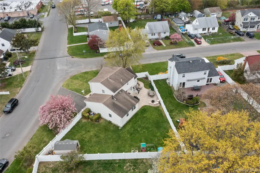 15 Adams Street E, East Islip, NY 11730 - #2