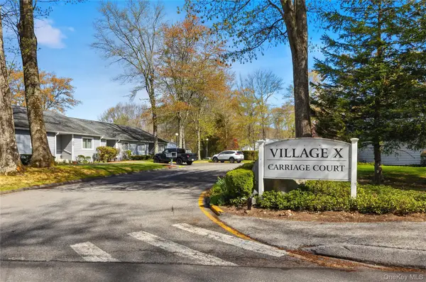 157 Carriage Court #E, Yorktown Heights, NY 10598