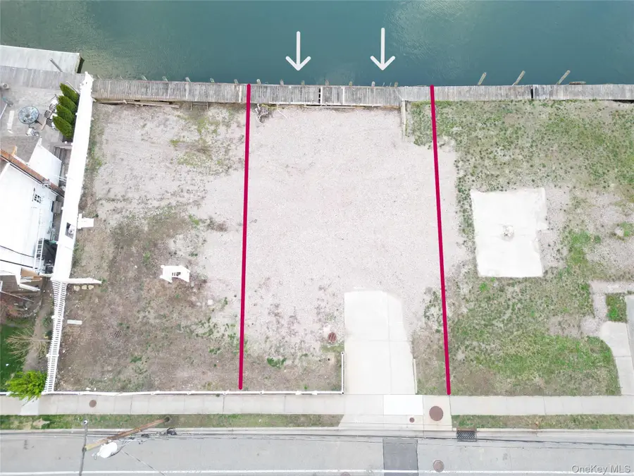 62 Alhambra Road, Massapequa, NY 11758 - #3