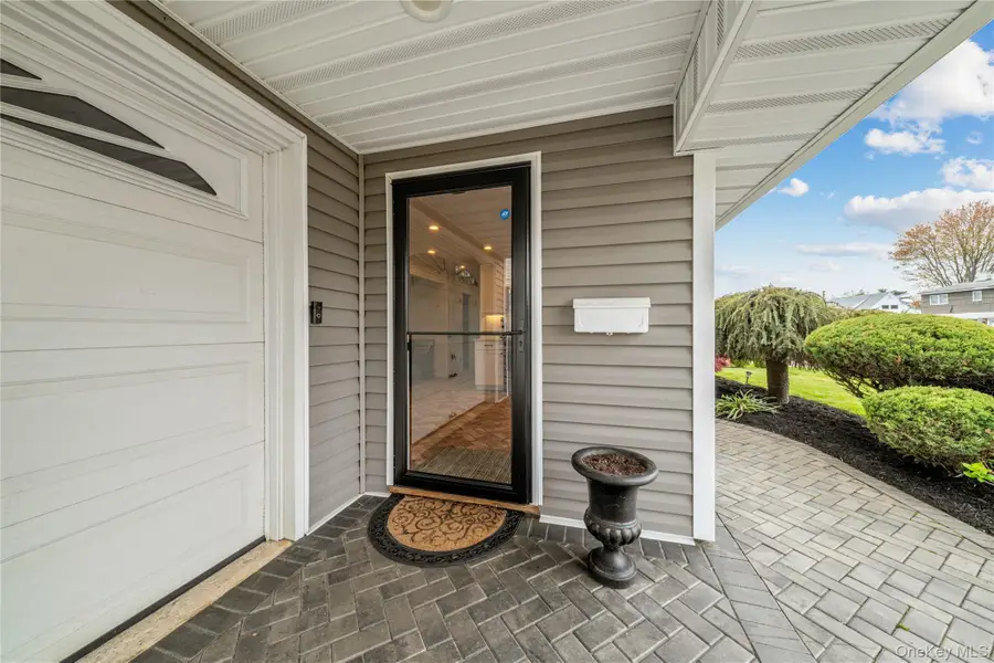 35 Martin, Westbury, NY 11590 - #3
