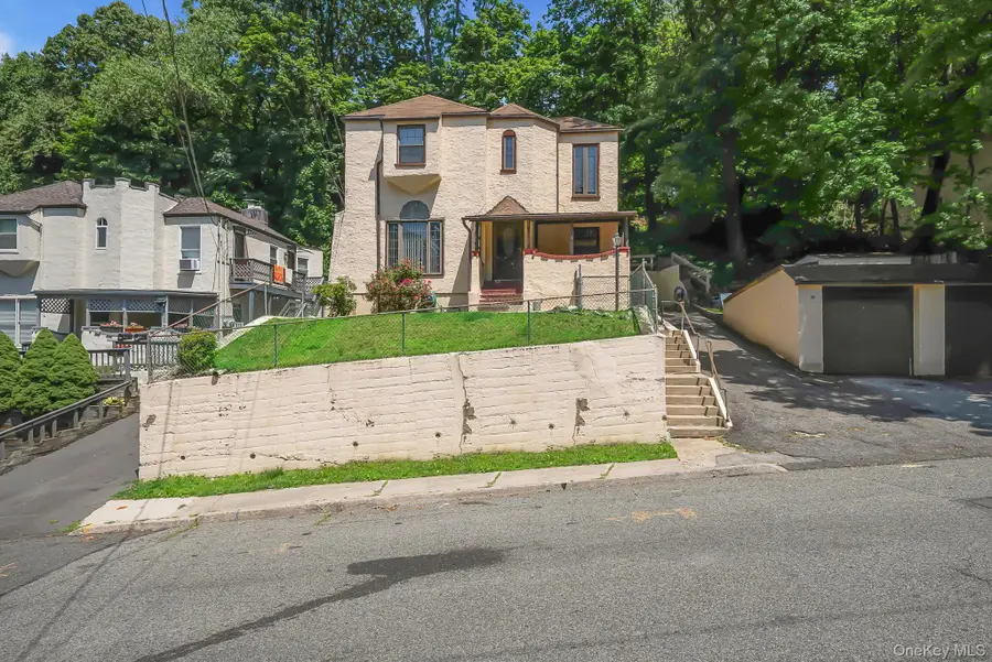 61 Continental Place, Glen Cove, NY 11542 - #3