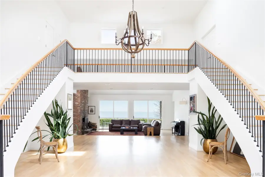 17 Sea Crest Drive, Lloyd Harbor, NY 11743 - #2