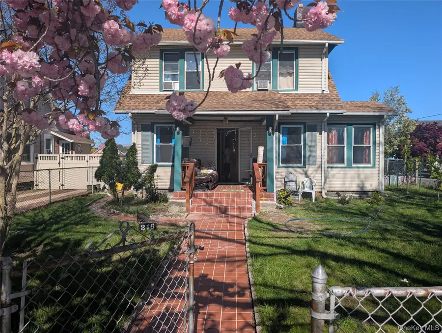 216 N Ocean Avenue, Freeport, NY 11520 - #3