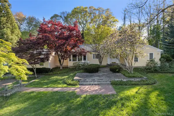 Address Withheld By Seller, Locust Valley, NY 11560
