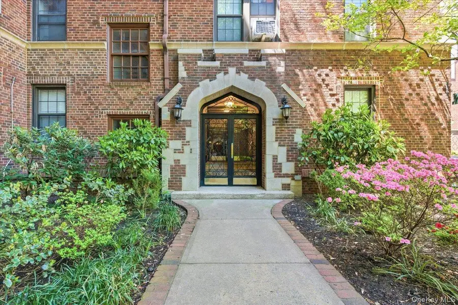 68-44 Burns Street #B2, Forest Hills, NY 11375 - #3