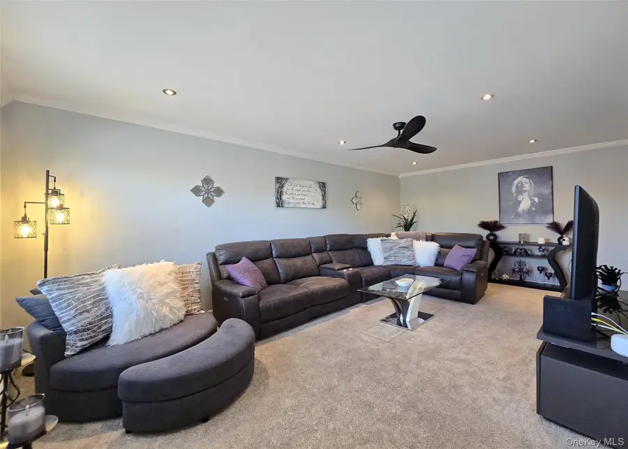 460 Old Town Road #13K, Port Jefferson Station, NY 11776 - #3