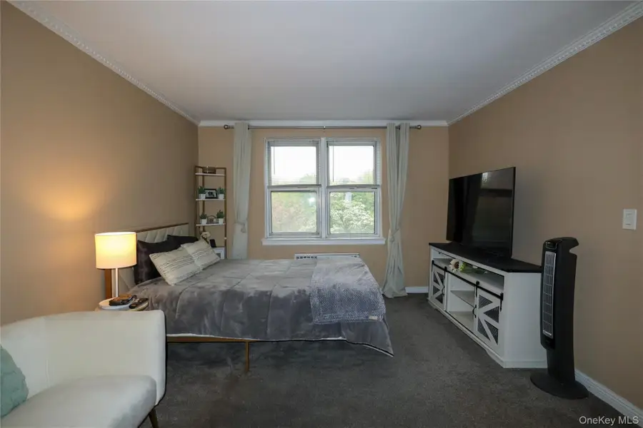 485 Bronx River Road #B35, Yonkers, NY 10704 - #2