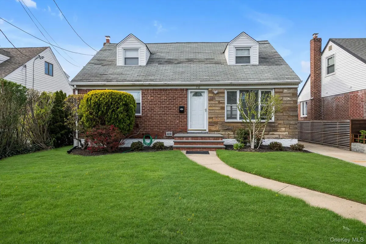 382 Old Country Road, Mineola, NY 11501 - #1