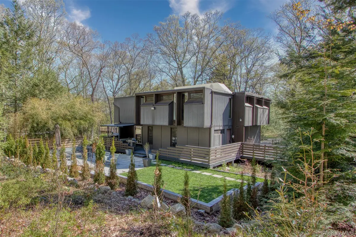 20 Fawn Hill Road, Tuxedo Park, NY 10987 - #1