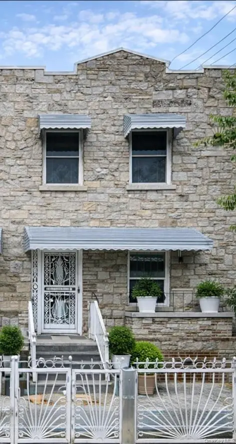 747 Taylor Avenue, Bronx, NY 10473 - #1