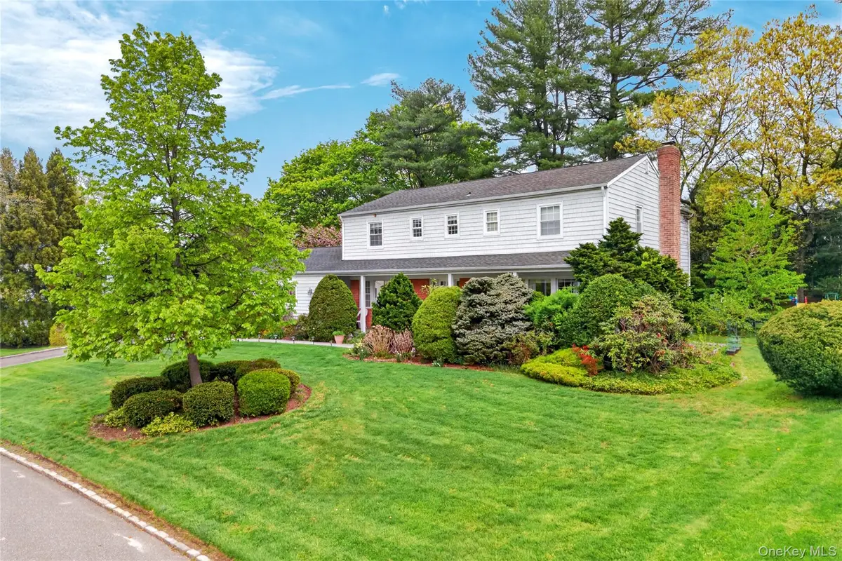 58 Hummingbird Drive, East Hills, NY 11576 - #1