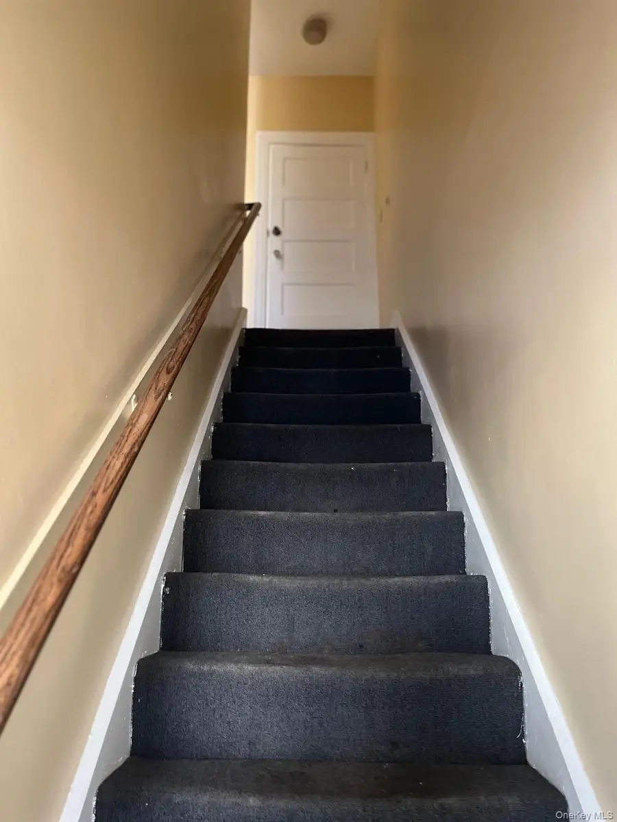 235 Smith Avenue, Kingston, NY 12401 - #2