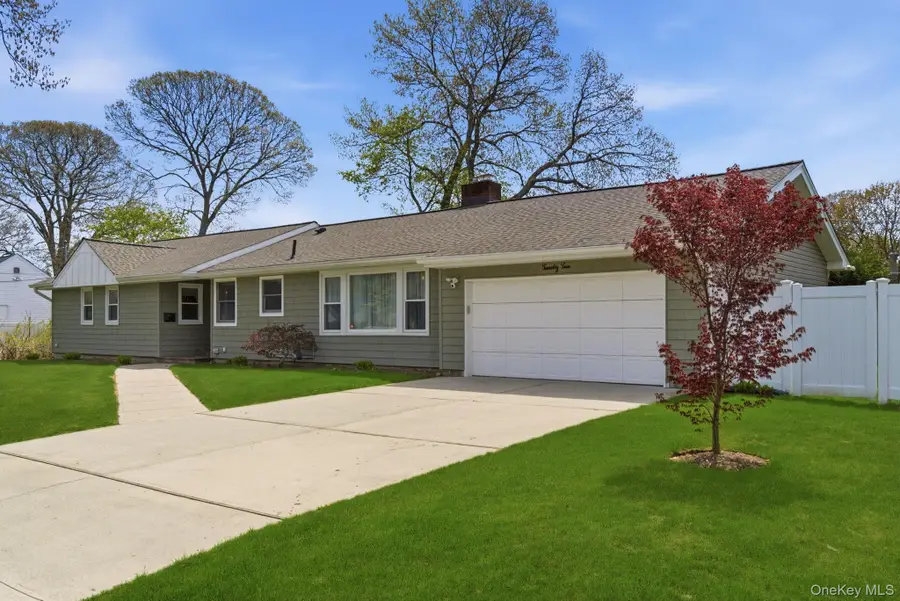 22 Wiggins Street, Ronkonkoma, NY 11779 - #2